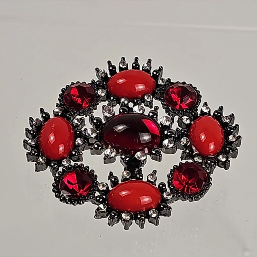 Vintage 1950s Red Cabochon Rhinestone Japanned Statement Brooch